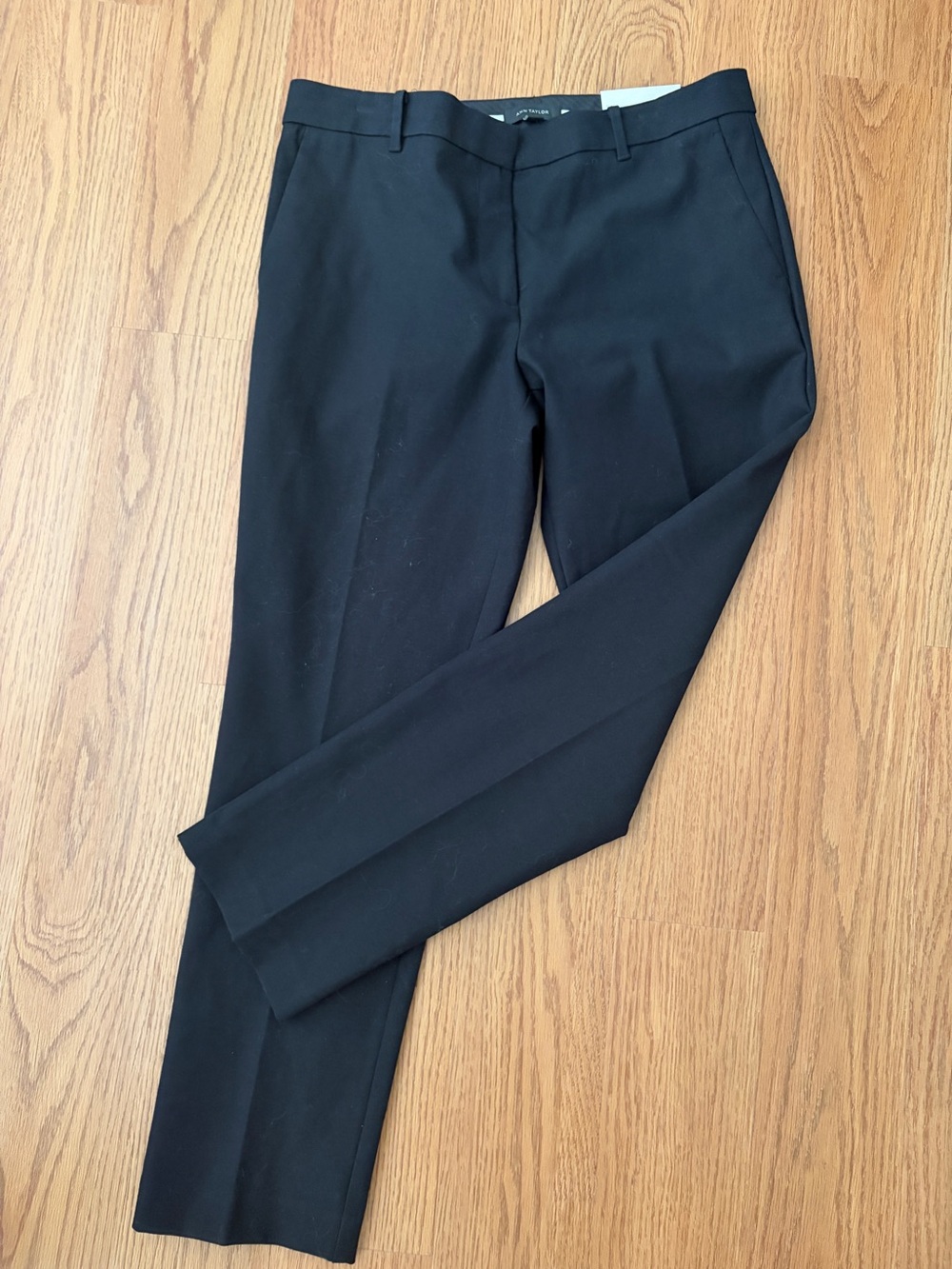 NWT Ann Taylor Black Mid-Rise Ankle Pants, size 12T